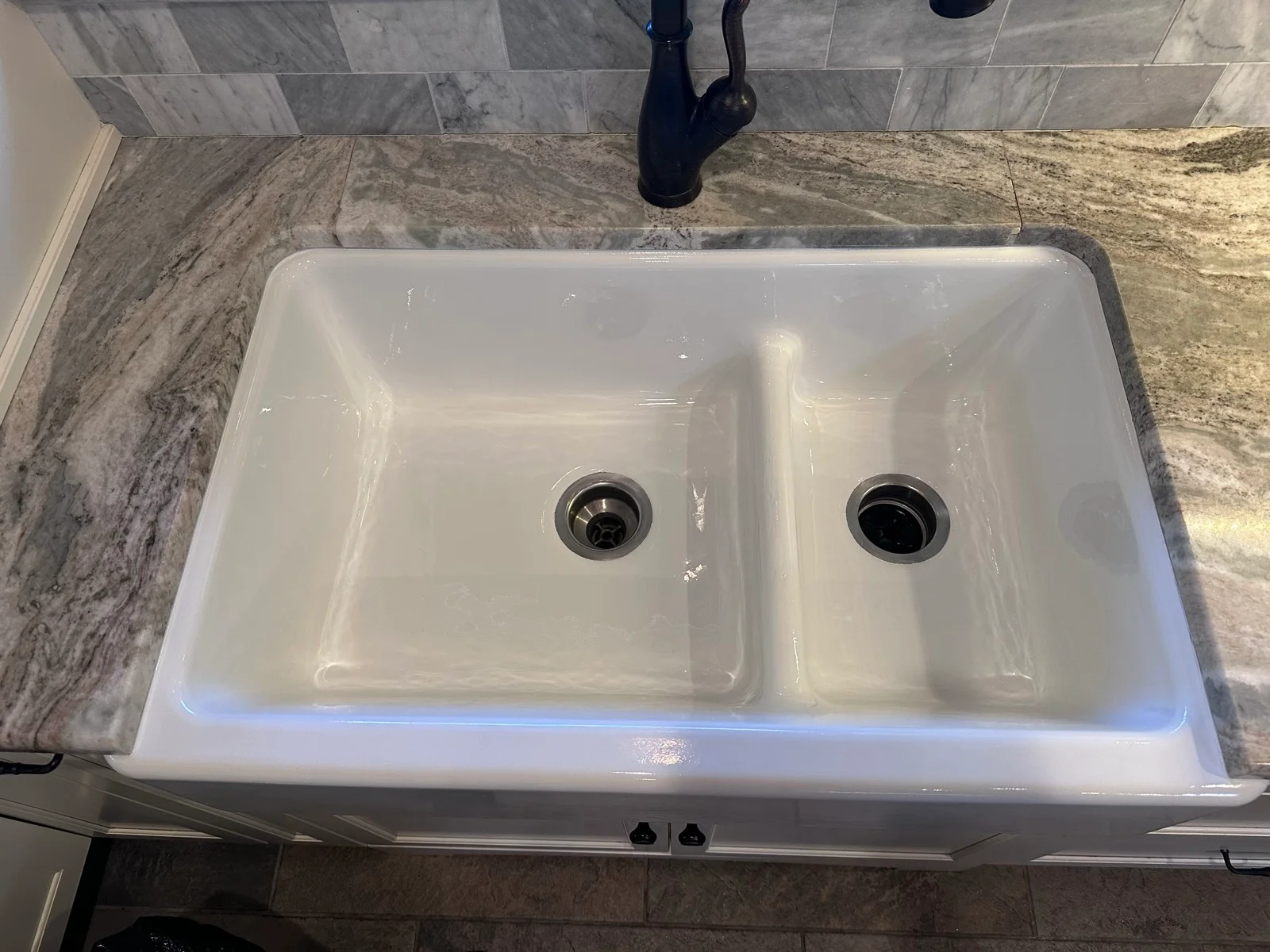 Sink Refinishing by TubRevive in the Bloomington & the Twin Cities